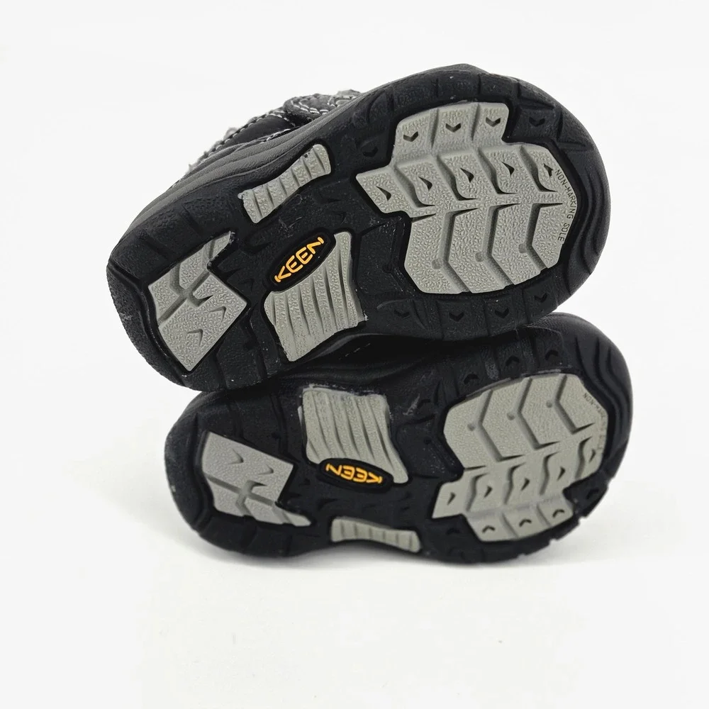 KEEN Kids Kootenay Black Leather Fleece Lined Winter Booties Shoes SZ 4 Toddler